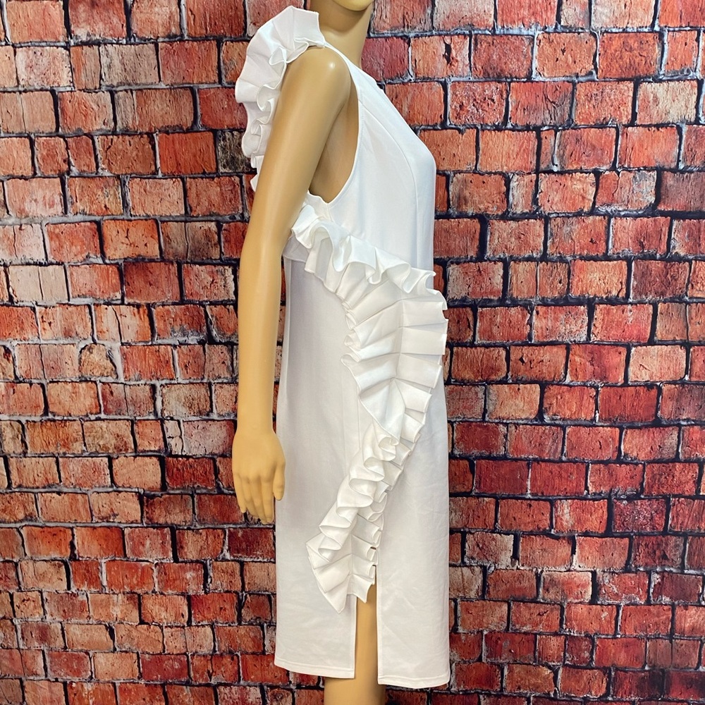 Eien Side Ruffle Plus Size White Dress - Picture 12 of 15